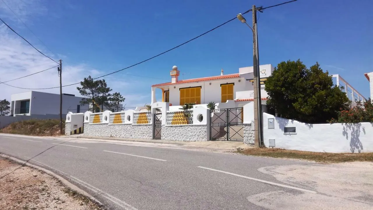 Casa Do Polvo Villa Aljezur 0*,